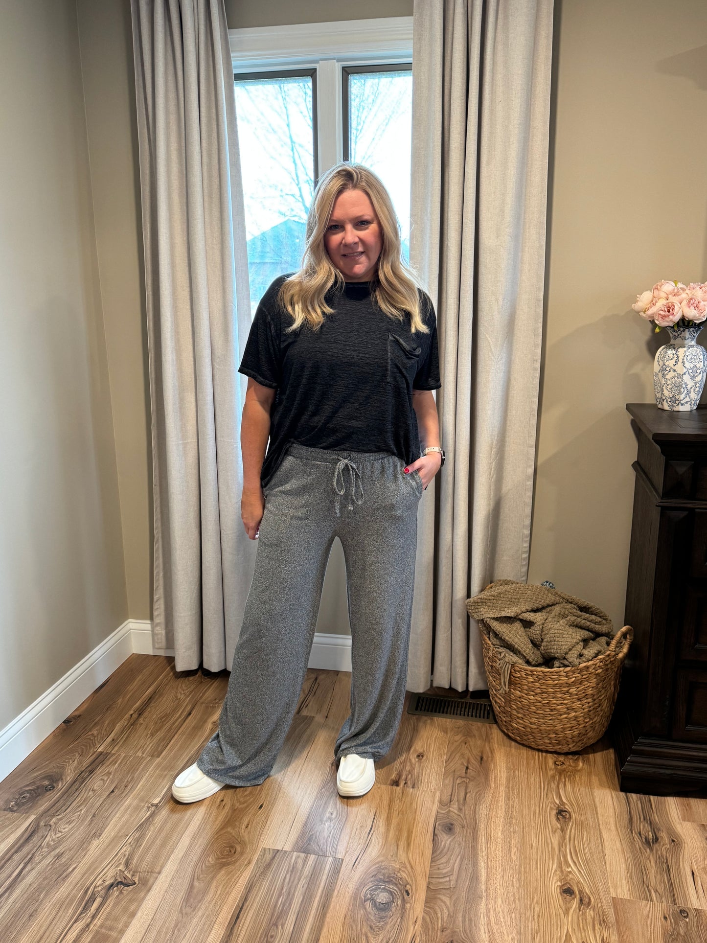 Kris - Wide Leg Sweatpants