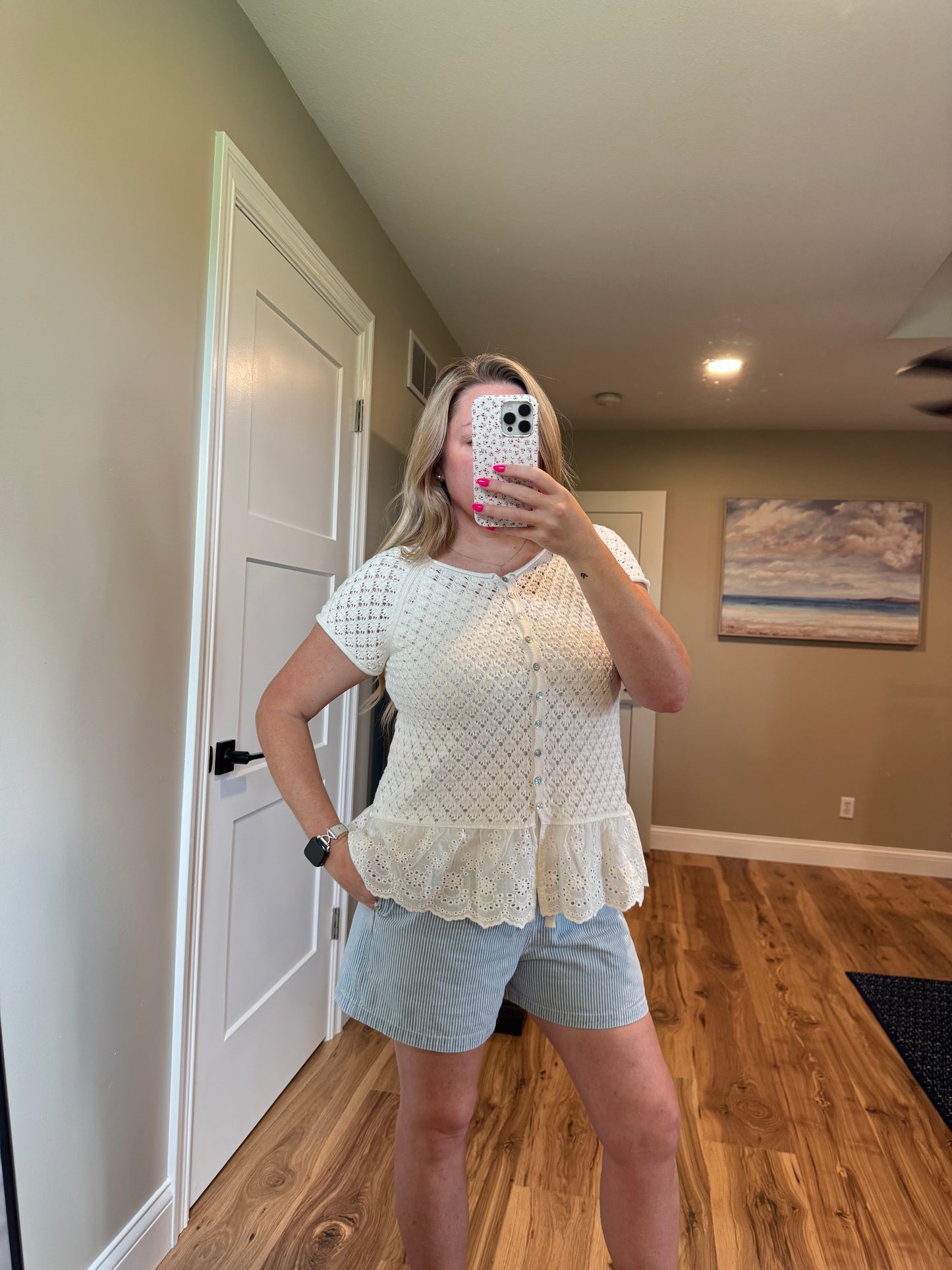 Alex - Eyelet Lace Ruffle Hem Crochet Top