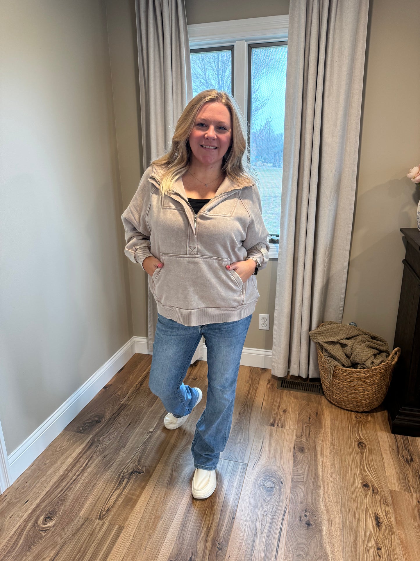Lucy - Half-zip Hoodie