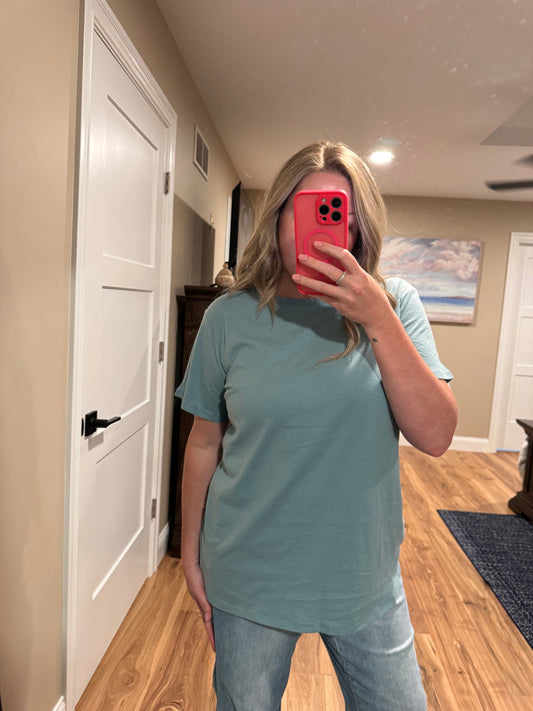 Dylan - Boyfriend Tee
