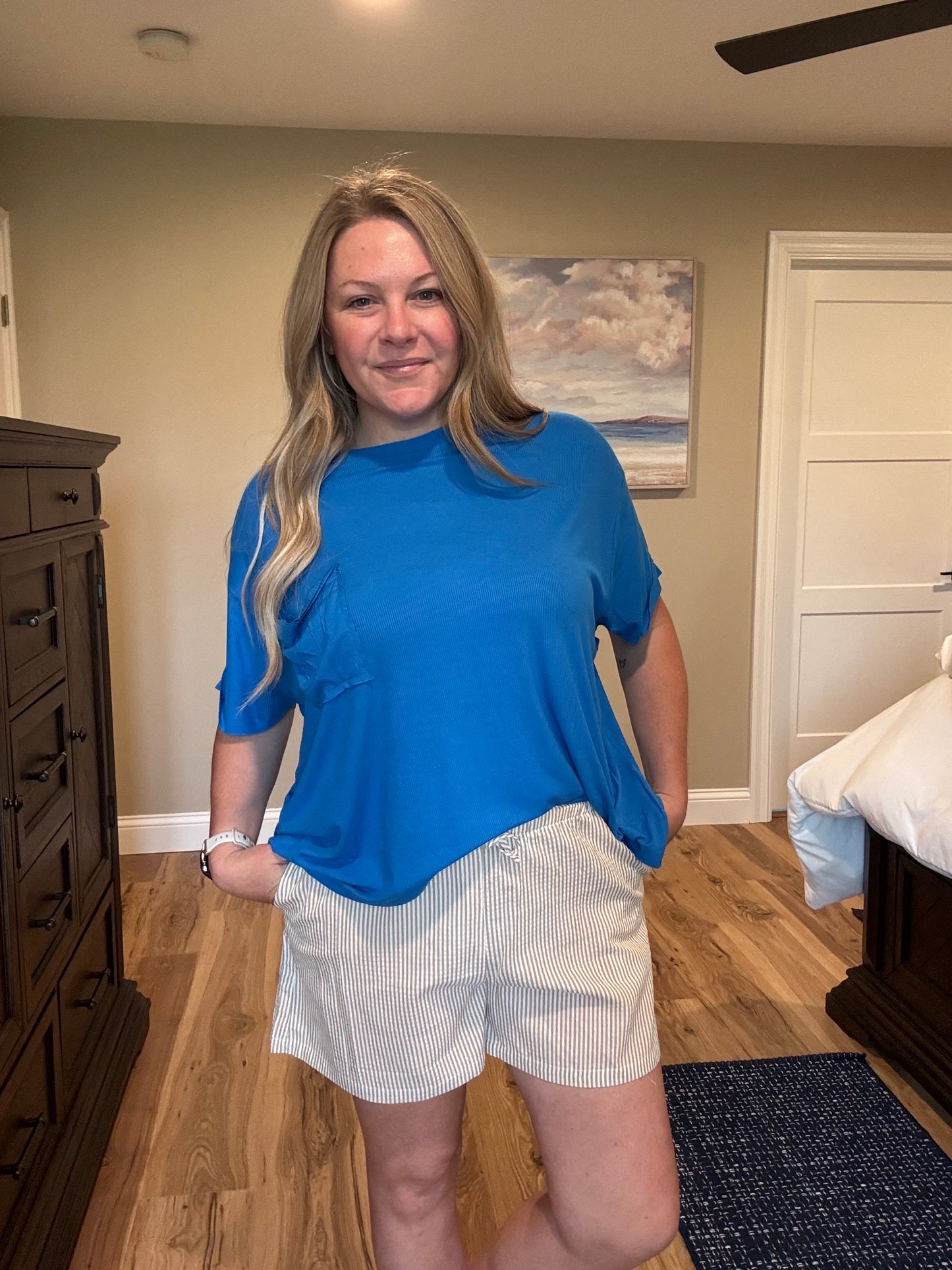 Elise - Oversized Ribbed Pocket Tee